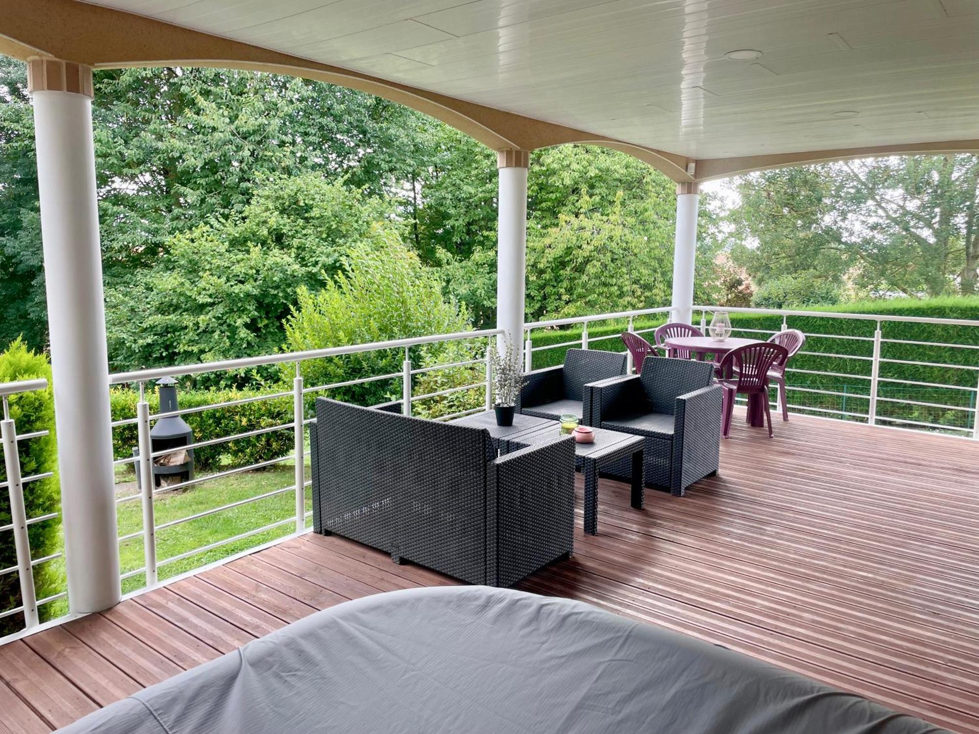 La Villa Des Demoiselles Bourg-Achard Extérieur photo